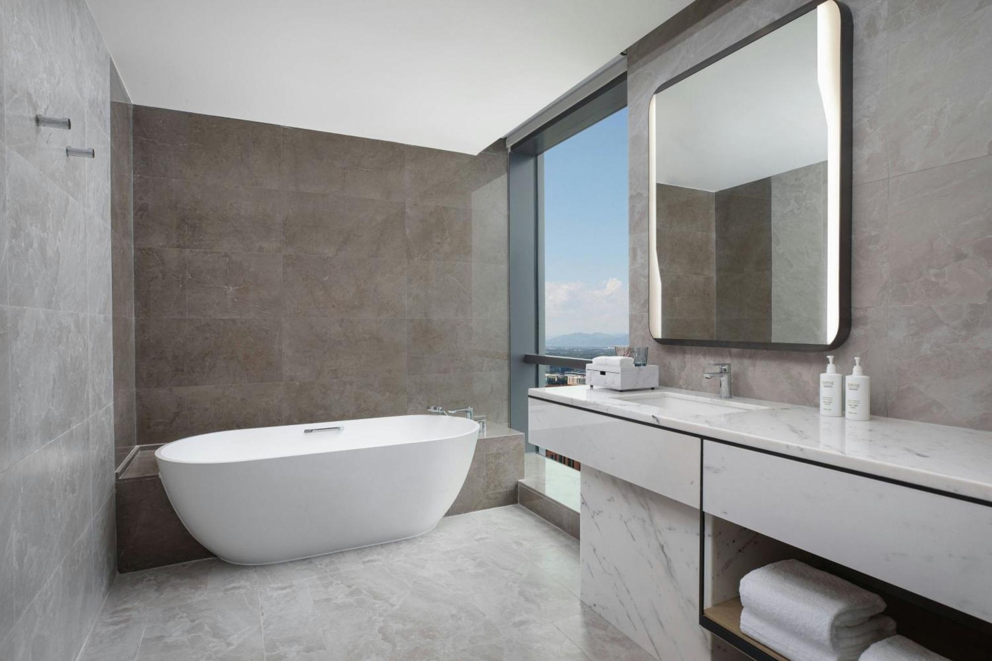 Courtyard By Marriott Beijing Changping Bagian luar foto