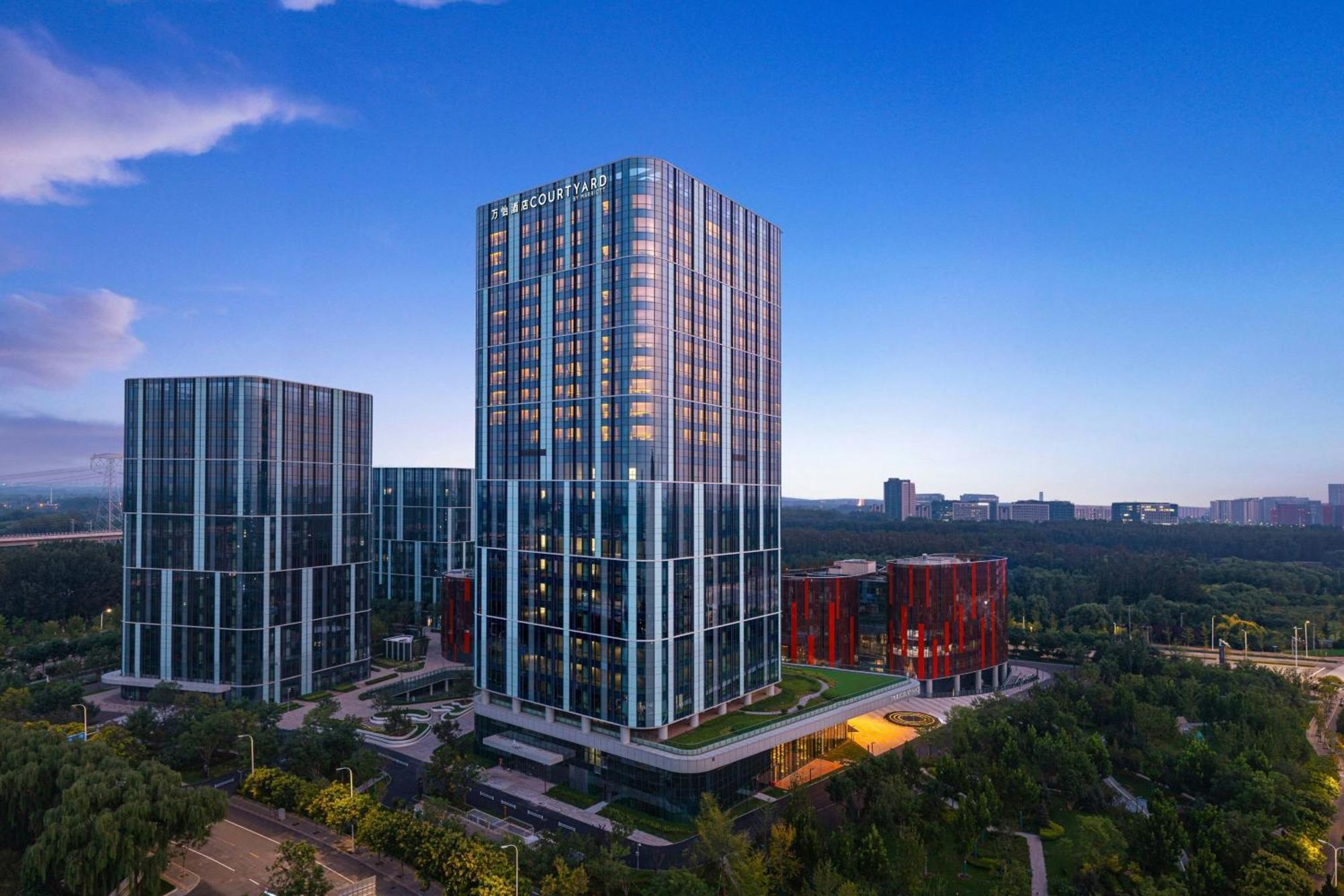 Courtyard By Marriott Beijing Changping Bagian luar foto